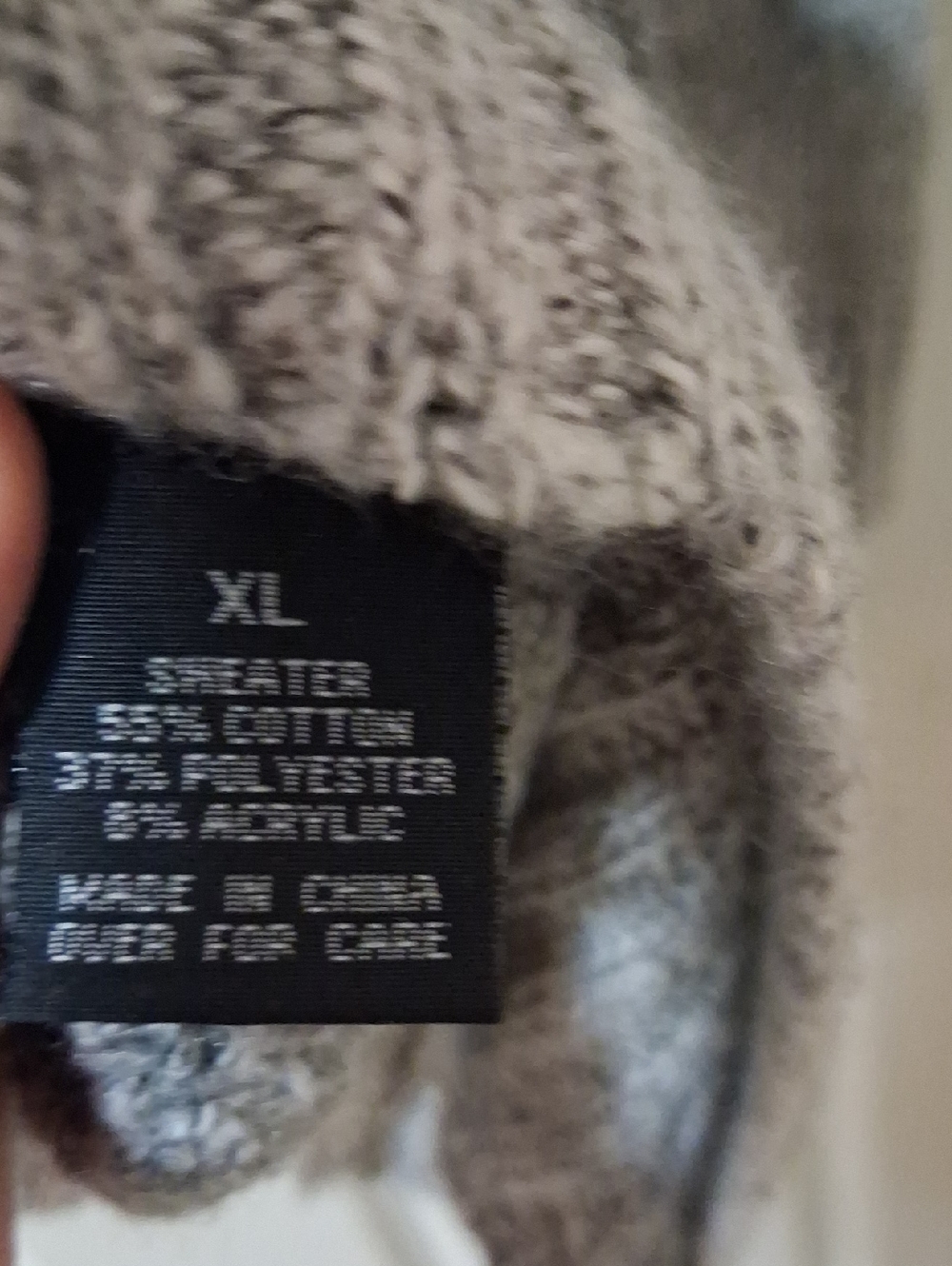 Knitted Sweater - Picture 4 of 4